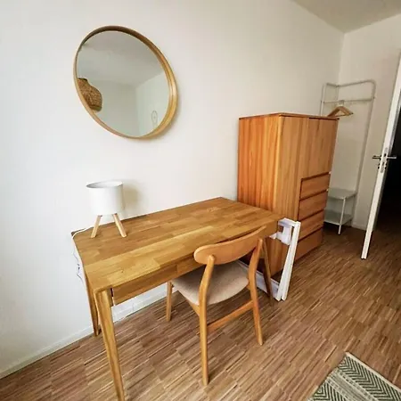 Stilvolles Design-apartment Im Herzen Von Apartment Mainz